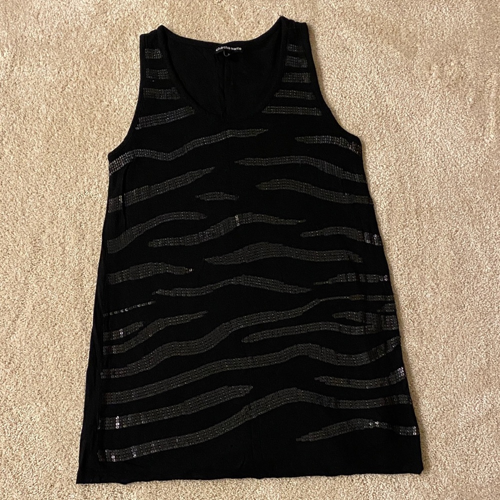 Cha Cha Vente Black Sequins Top